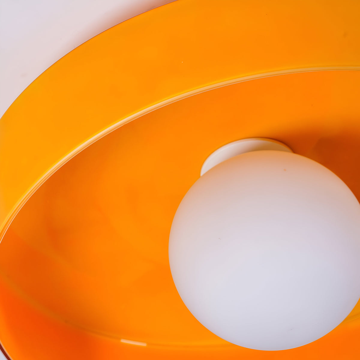 Lunara – Design plafondlampen van glas voor moderne interieurs