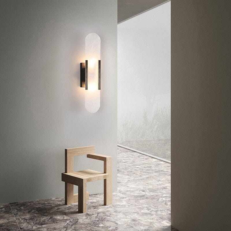 Elara - Eigentijdse wandlamp in natuurlijk marmer