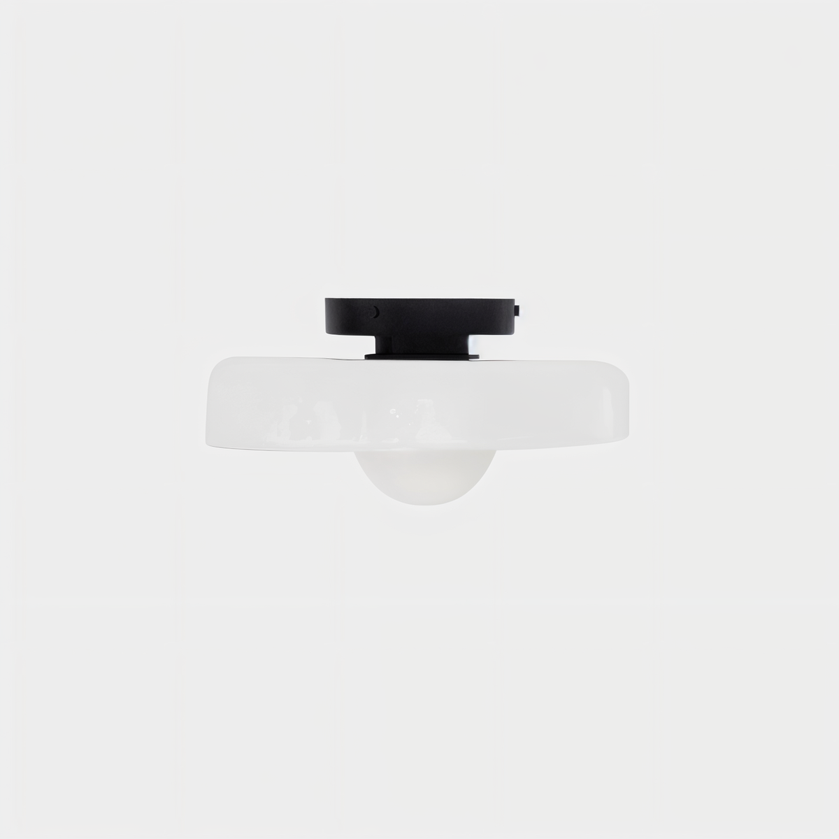 Lunara – Design plafondlampen van glas voor moderne interieurs