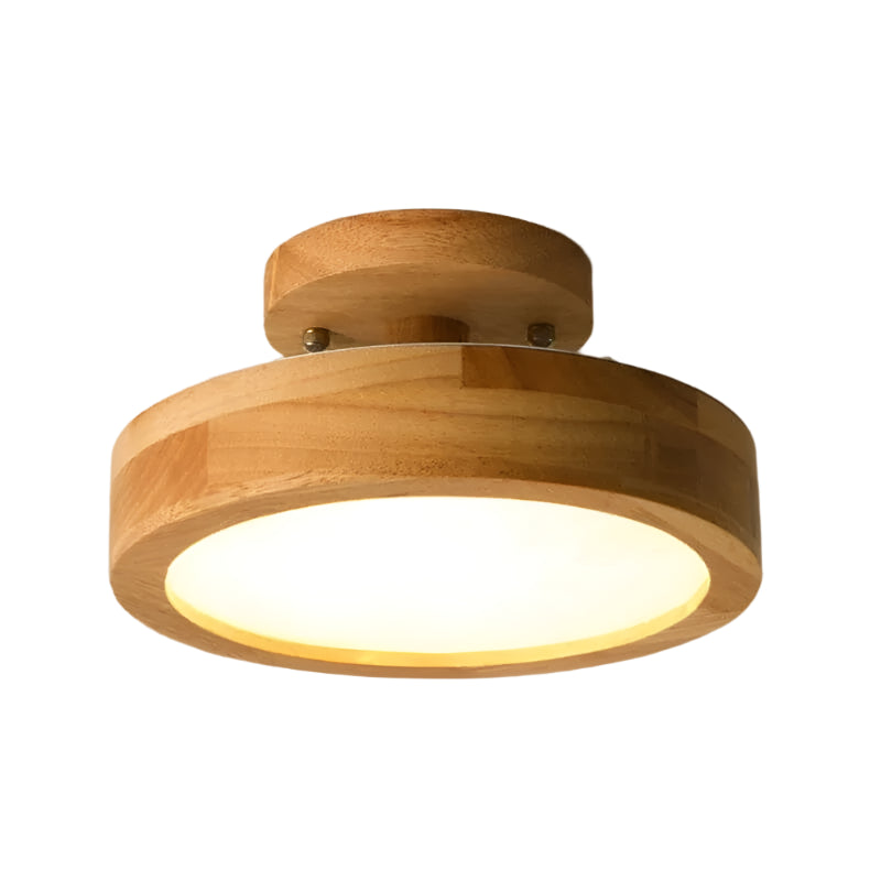 Afbeelding van de LUMAIRE Scandinavische design plafondlamp met houten afwerking, gemonteerd aan een plafond.