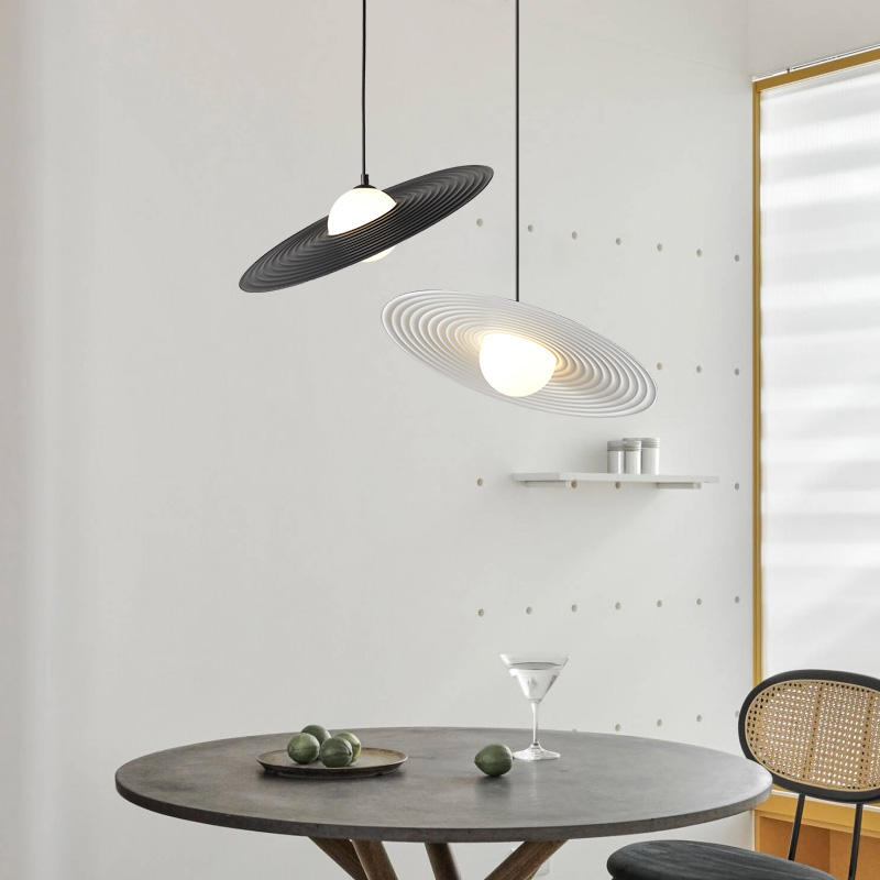 Lumena – Lampada da soffitto moderna con design elegante