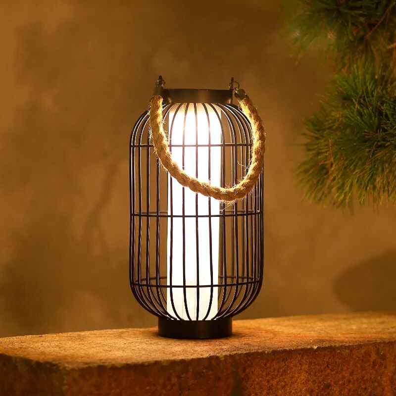 Solira – Lampada da esterno a energia solare per illuminazione giardino